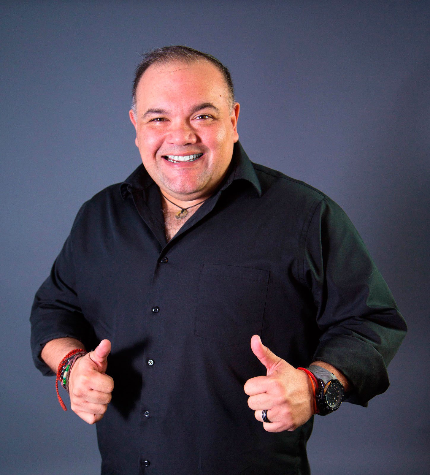 Exitosos - Elnor Bracho